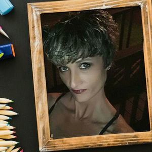 Meet your Posher, Rena